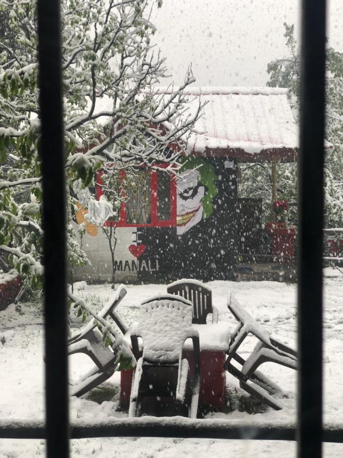 Red House Cafe And Inn مايالي المظهر الخارجي الصورة