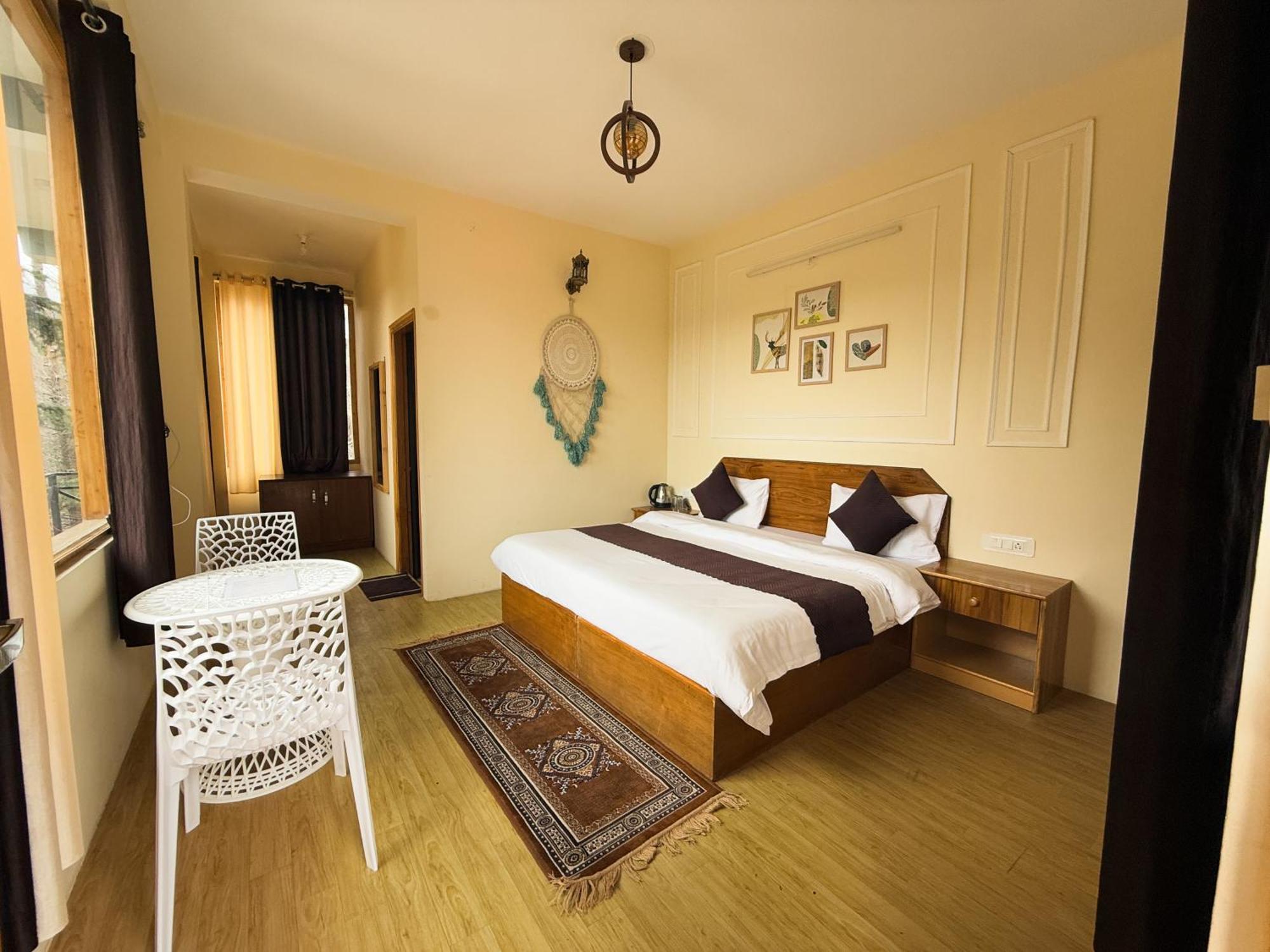 Red House Cafe And Inn مايالي المظهر الخارجي الصورة